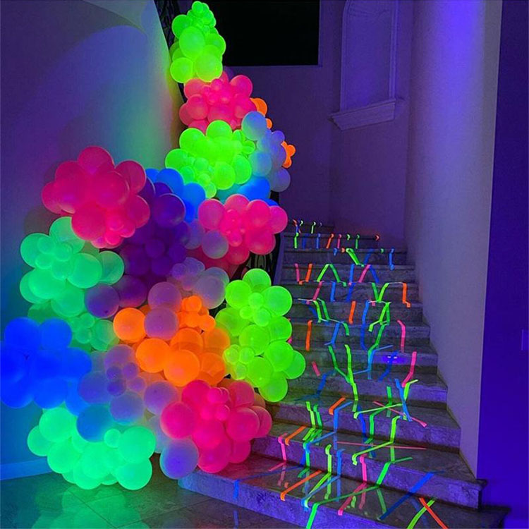 Belon Lateks Pendarfluor