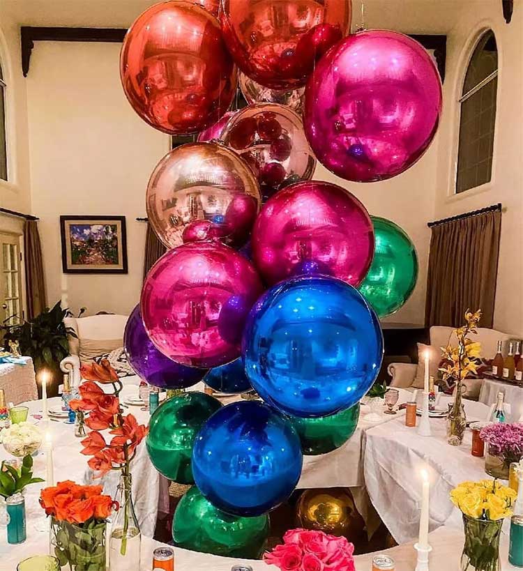 4D Colored Round Foil Balloons